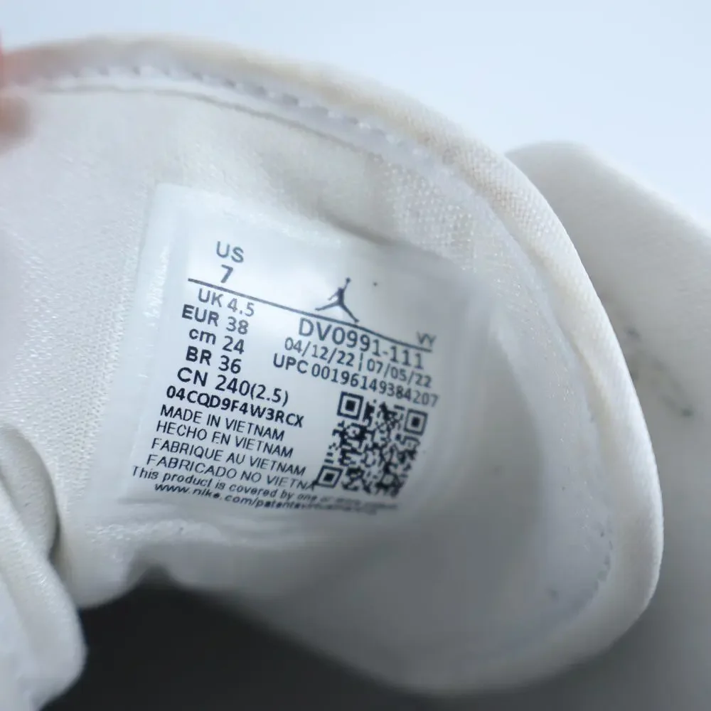 Nike Air Jordan 1 Mid Sneakers Triple White Leather Rubber Active Women's 7